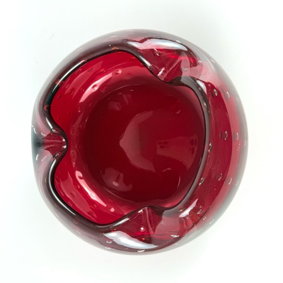 Vintage MCM Ruby Red Ashtray Glass Ashtray Controlled Bubble Freeform Hand Blown - Picture 3 of 12